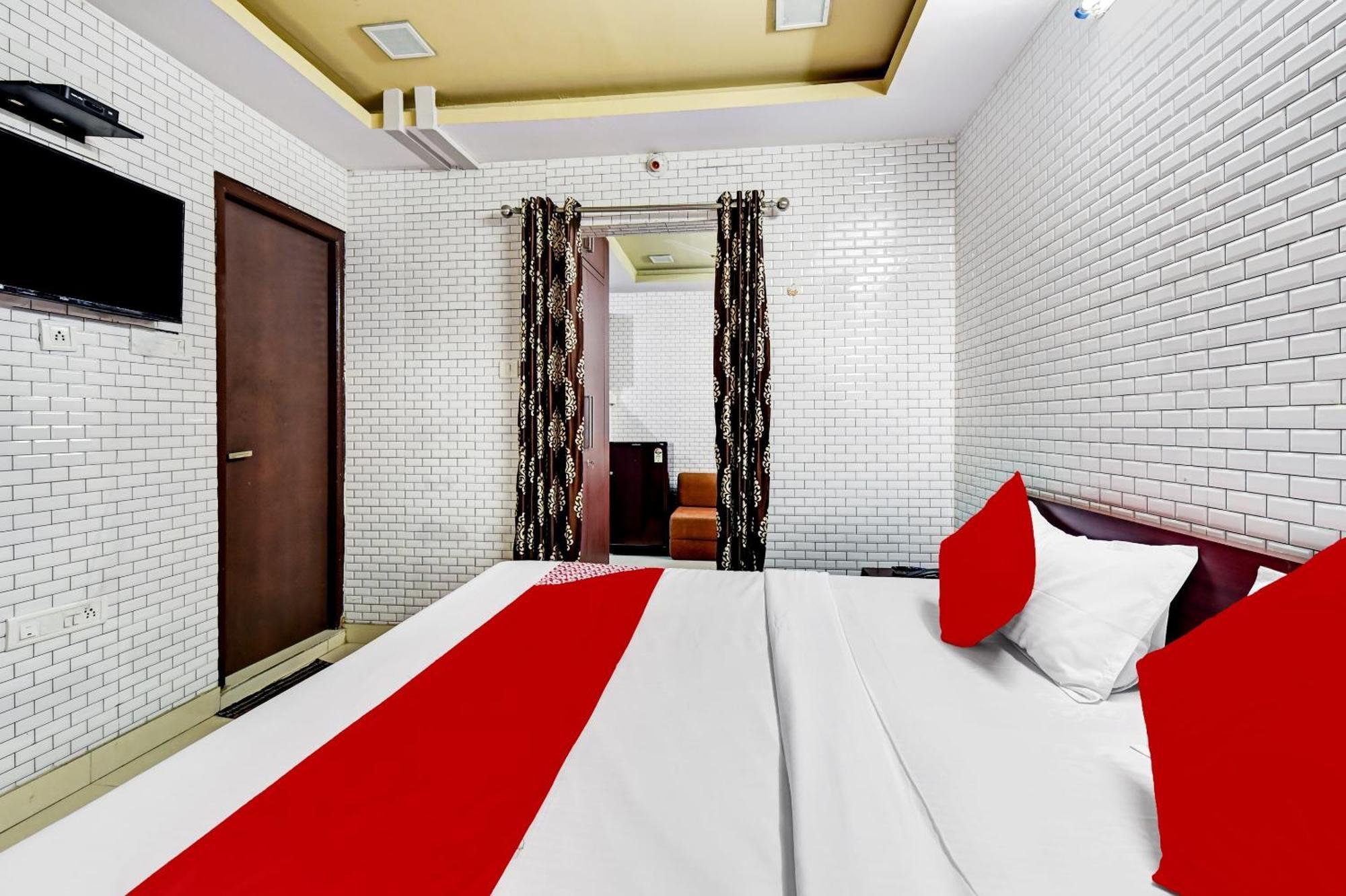 Hotel O Eleven Hotel & Banquet Kota  Esterno foto