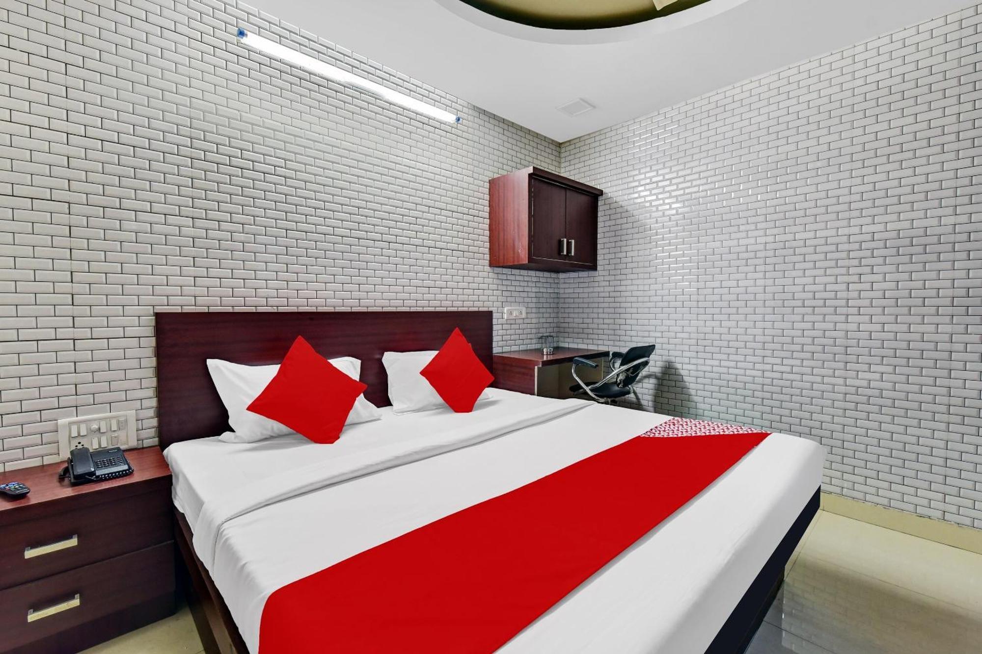 Hotel O Eleven Hotel & Banquet Kota  Esterno foto
